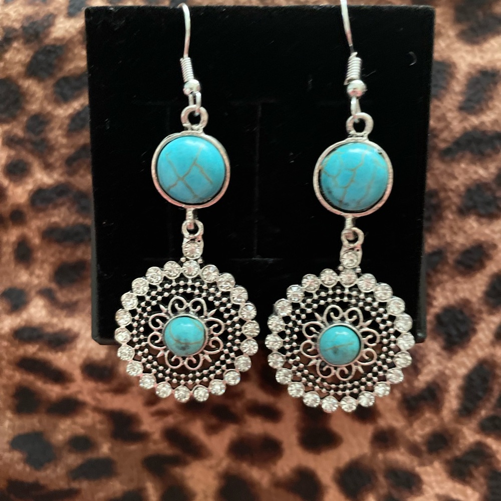 WOMENS JEWELRY
